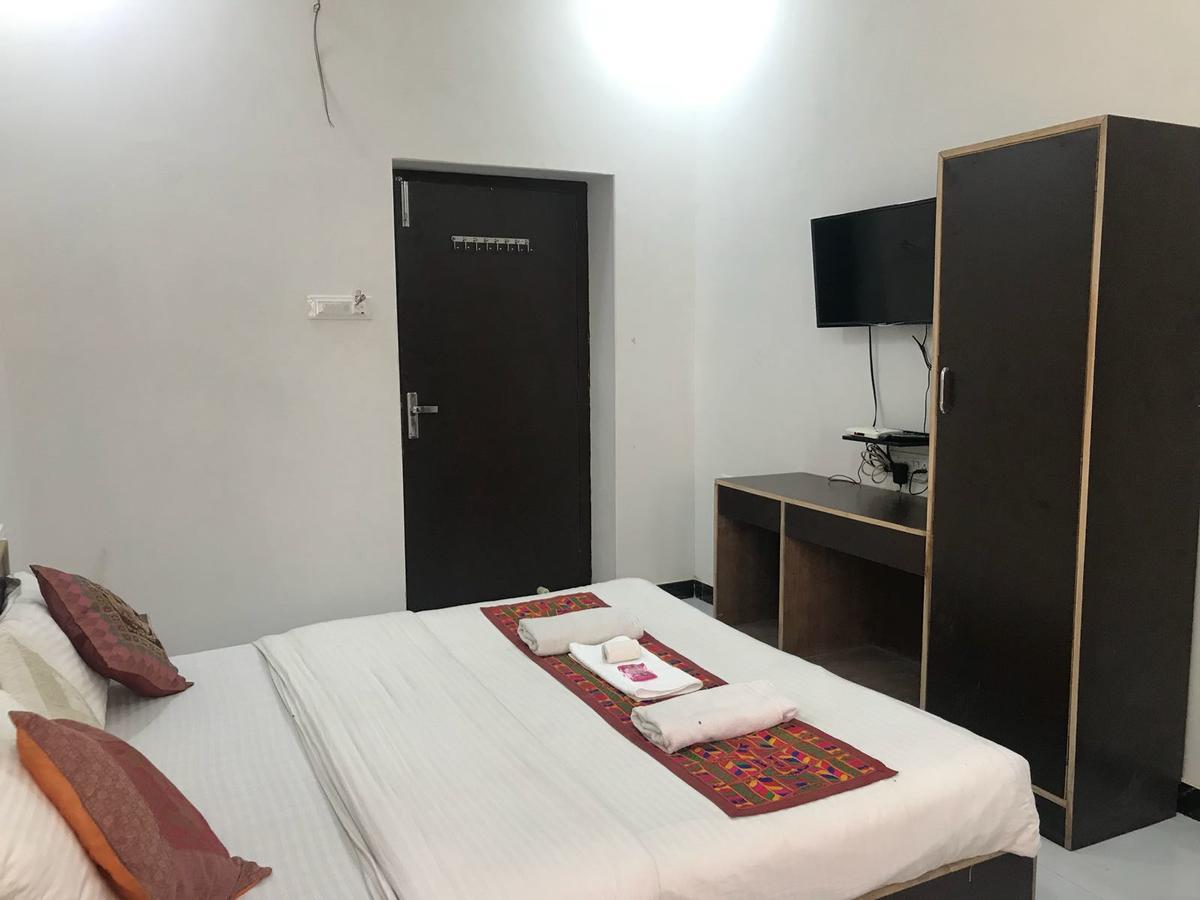 Tofu Hotel & Safari Jaisalmer Eksteriør bilde