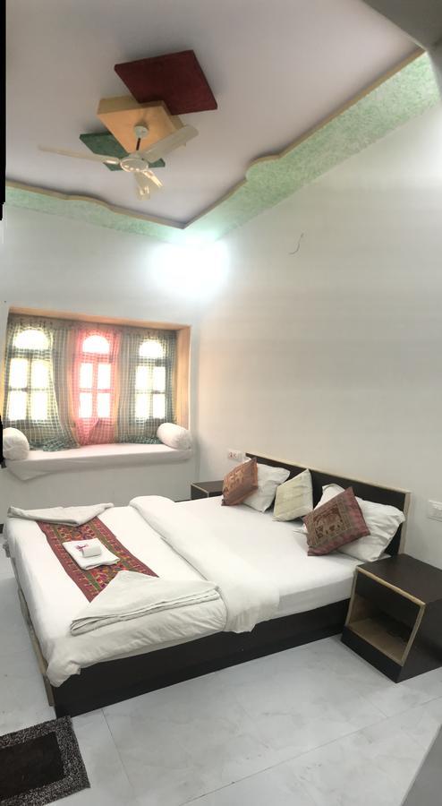 Tofu Hotel & Safari Jaisalmer Eksteriør bilde